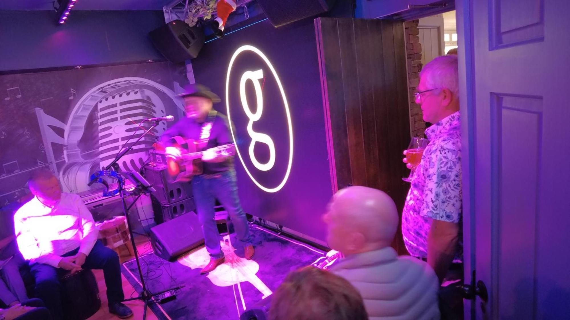 Fiddlers Cottage Kesh Eksteriør bilde